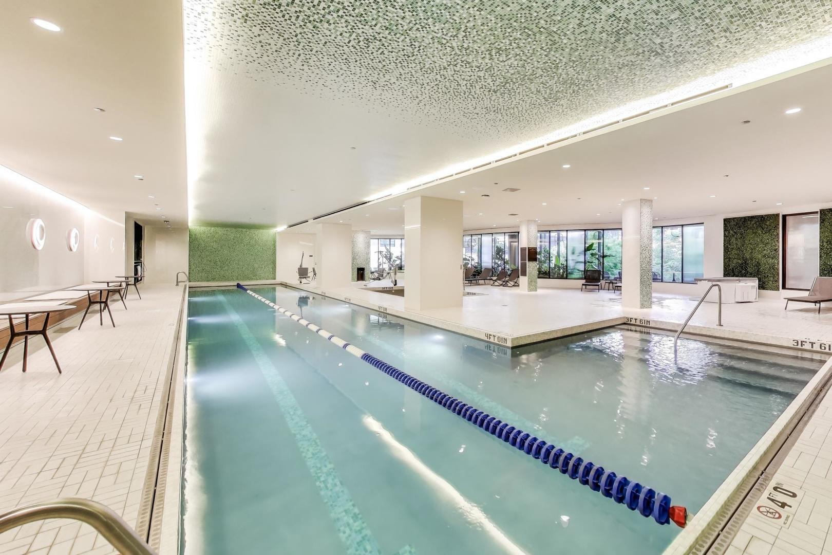 211 N Harbor Drive Unit: 403