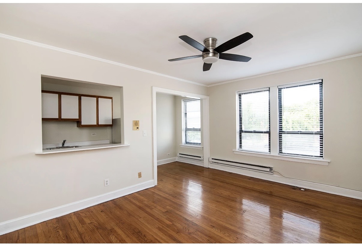 3345 N Marshfield Avenue Unit: 409