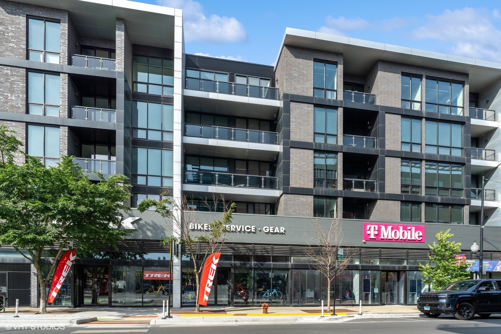 1647 N Milwaukee Avenue Unit: 208