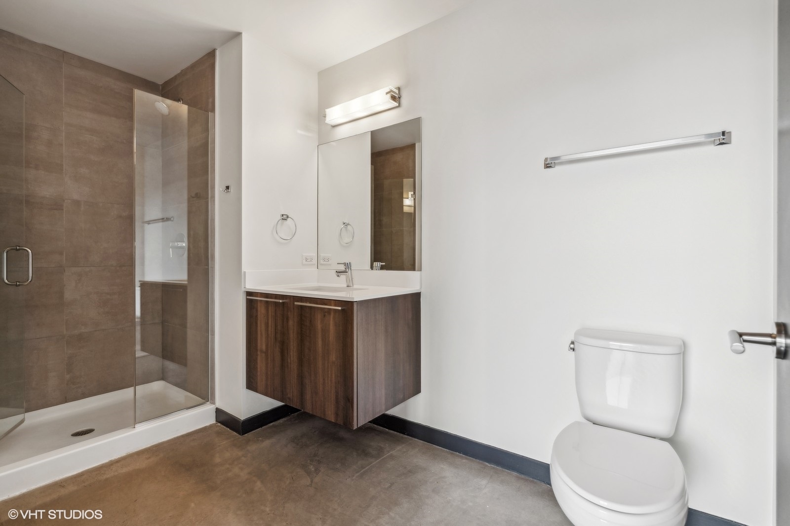1647 N Milwaukee Avenue Unit: 208