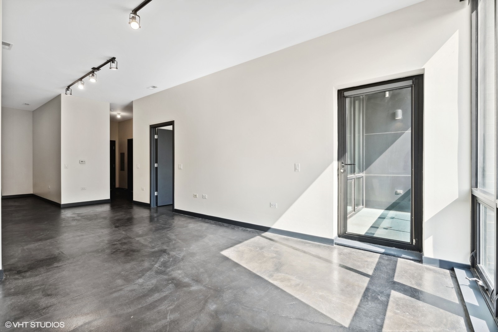1647 N Milwaukee Avenue Unit: 304
