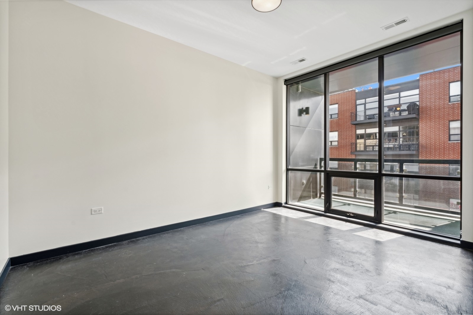 1647 N Milwaukee Avenue Unit: 304