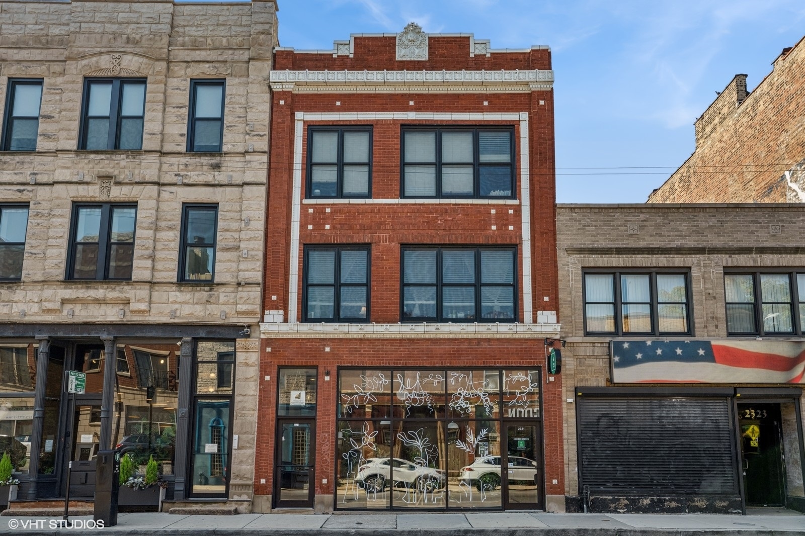 2321 W NORTH Avenue