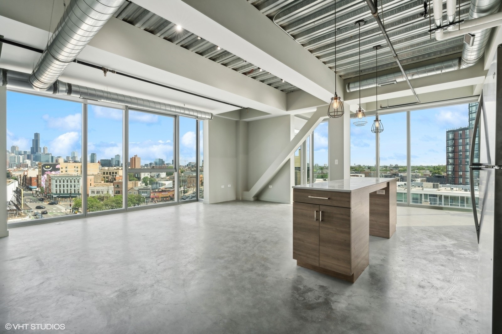 1241 N MILWAUKEE Avenue Unit: 701