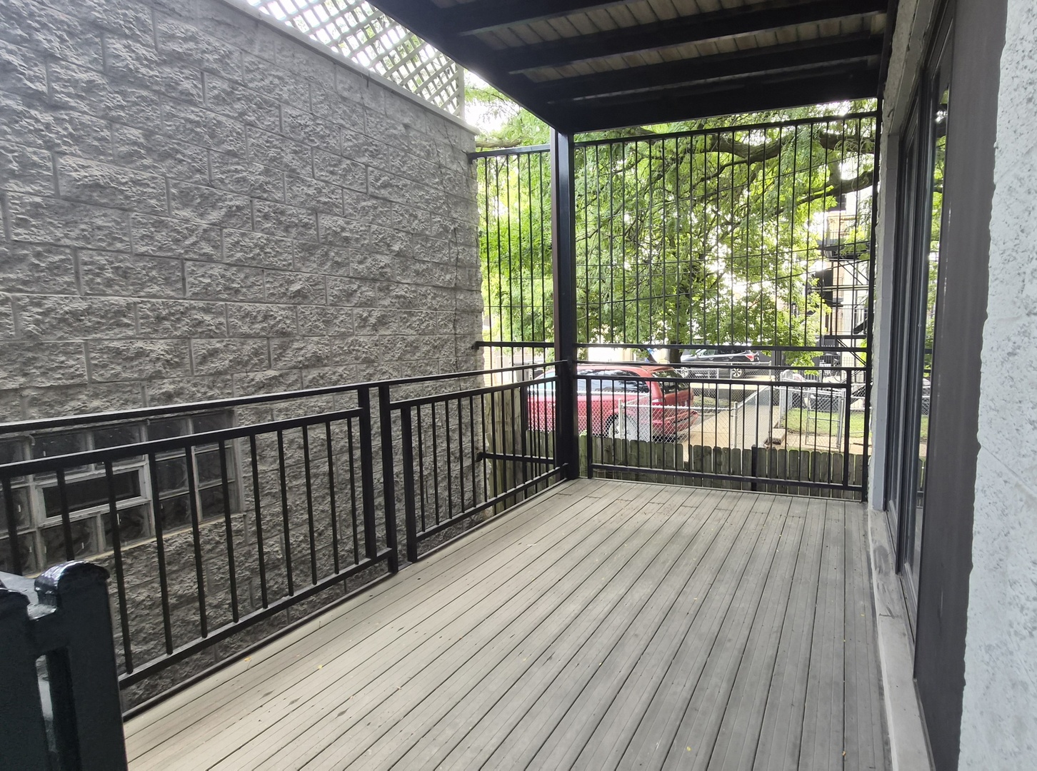 731 N Elizabeth Street Unit: 1
