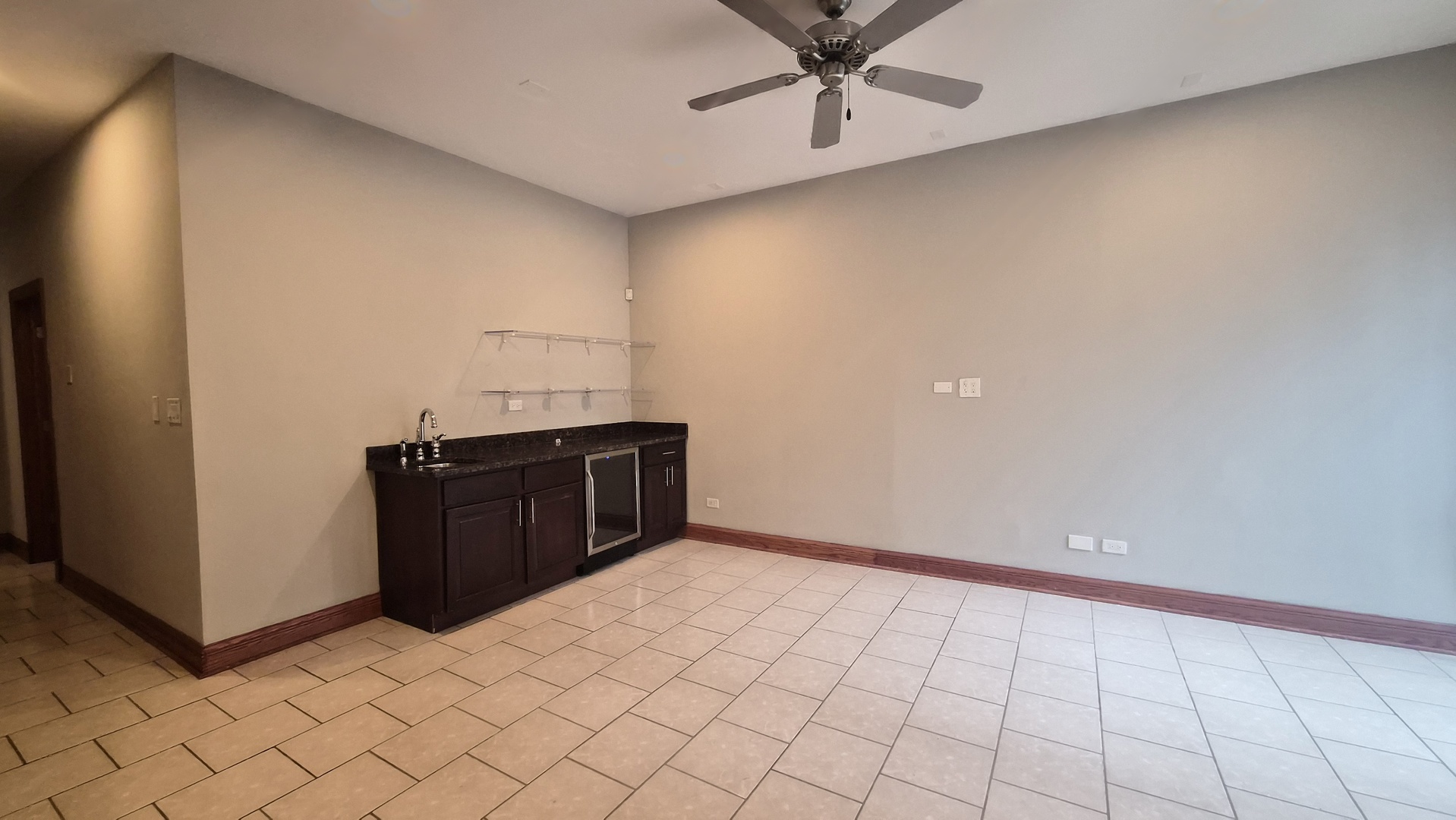 731 N Elizabeth Street Unit: 1