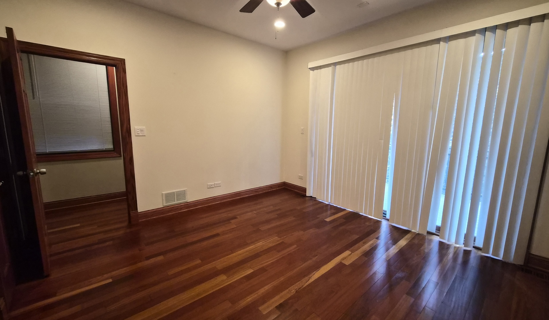 731 N Elizabeth Street Unit: 1