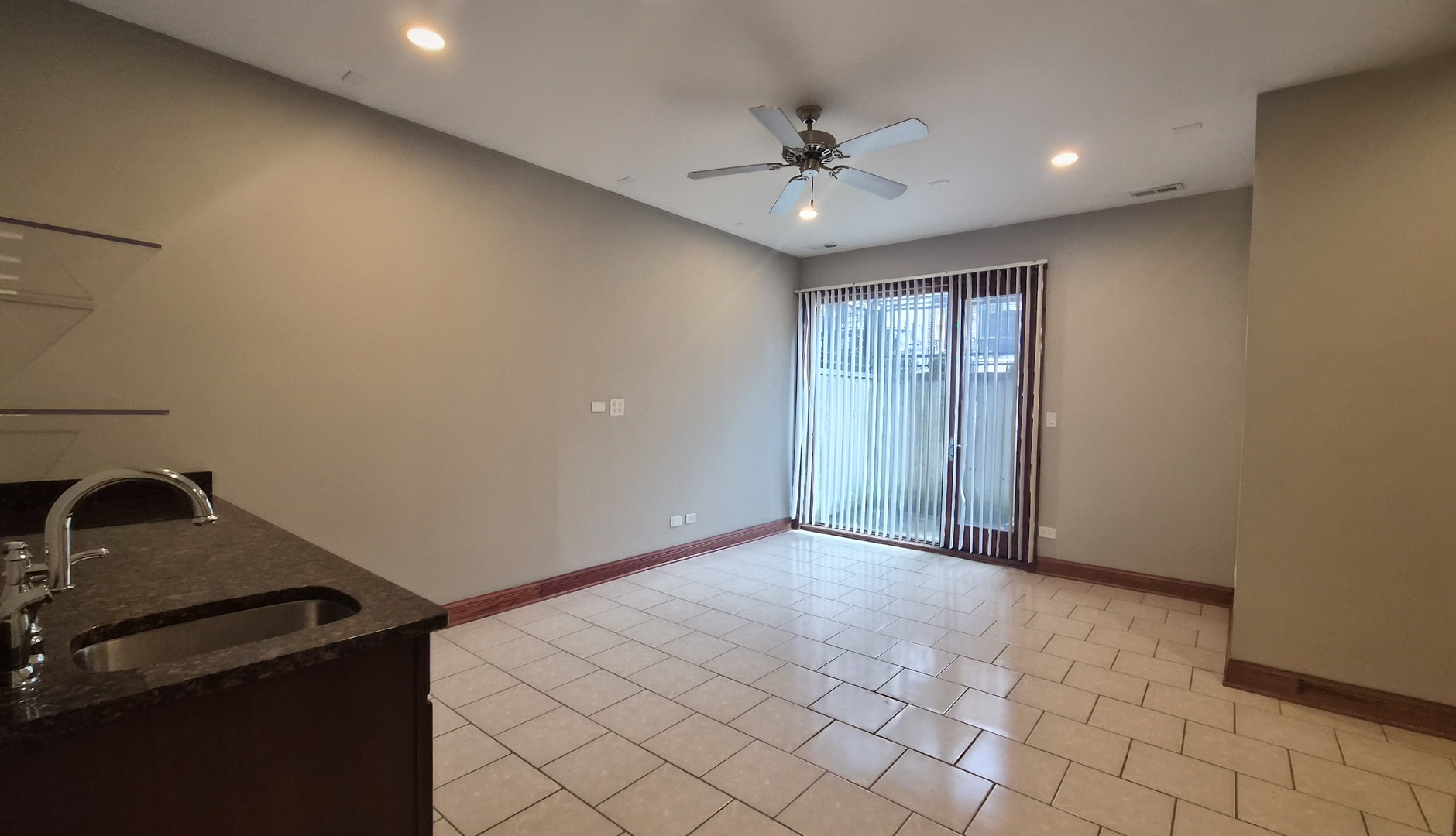731 N Elizabeth Street Unit: 1