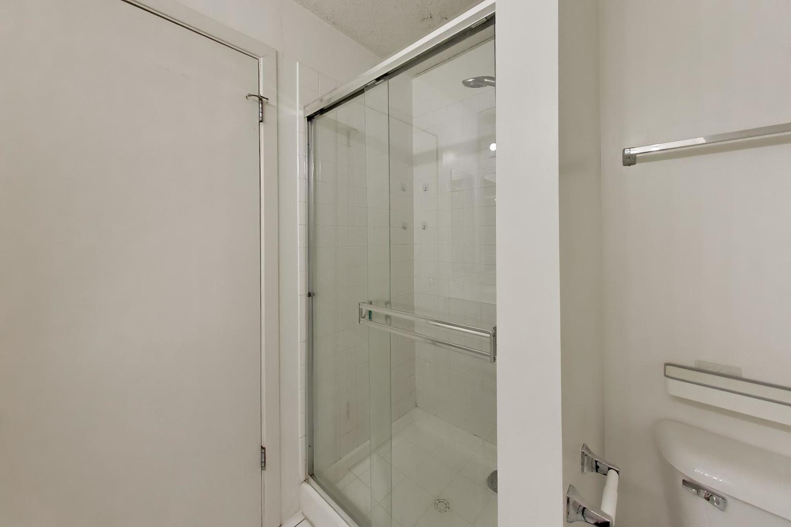 3115 S Michigan Avenue Unit: 307