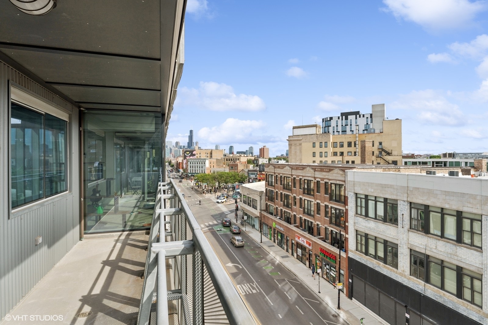 1241 N MILWAUKEE Avenue Unit: 505