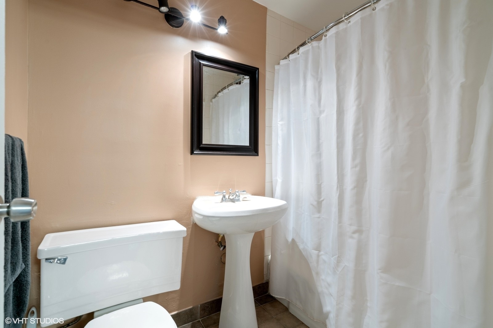 400 E Randolph Street Unit: 1123
