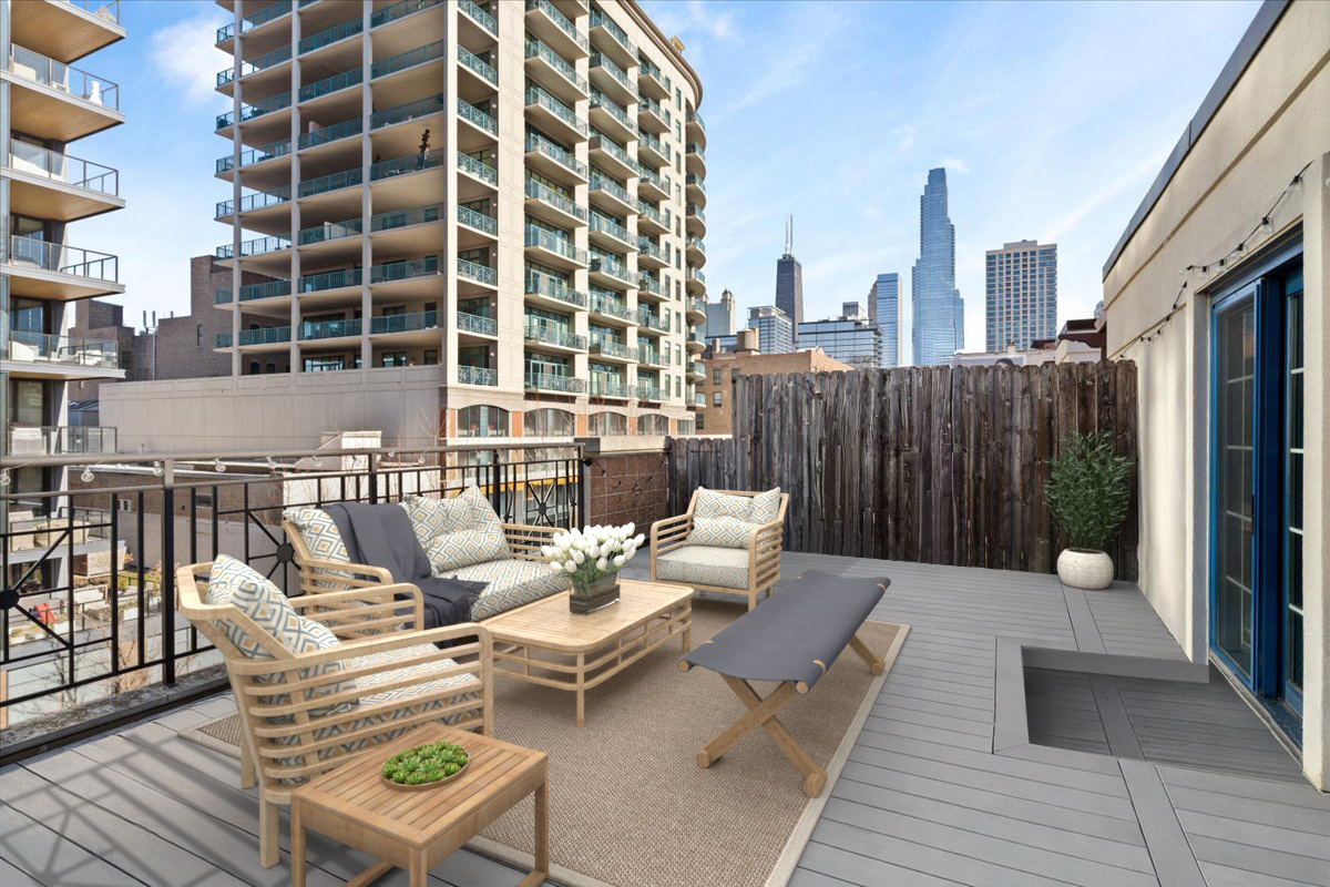 363 W SUPERIOR Street Unit: B