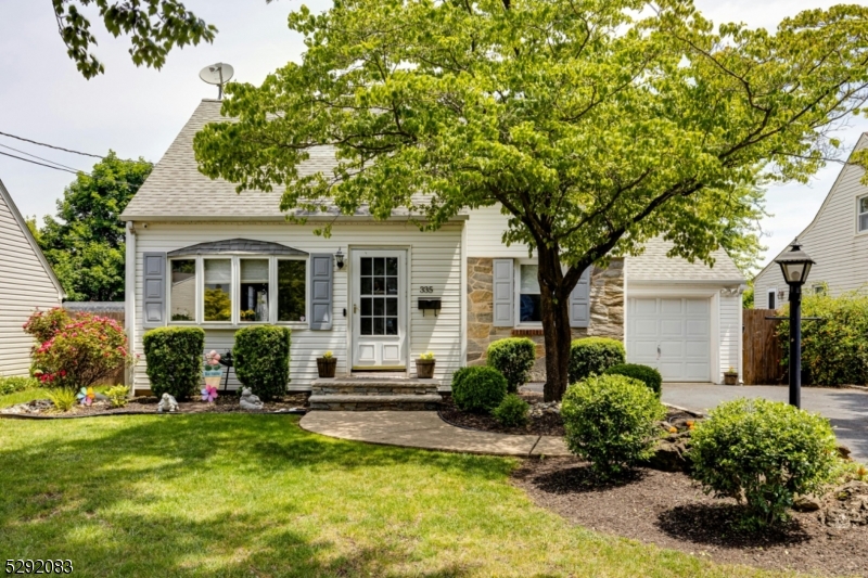 335 Cedar Grove Ter