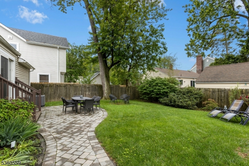 392 Park View Dr
