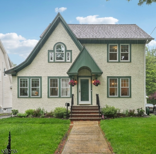 1024 Sherman Ave