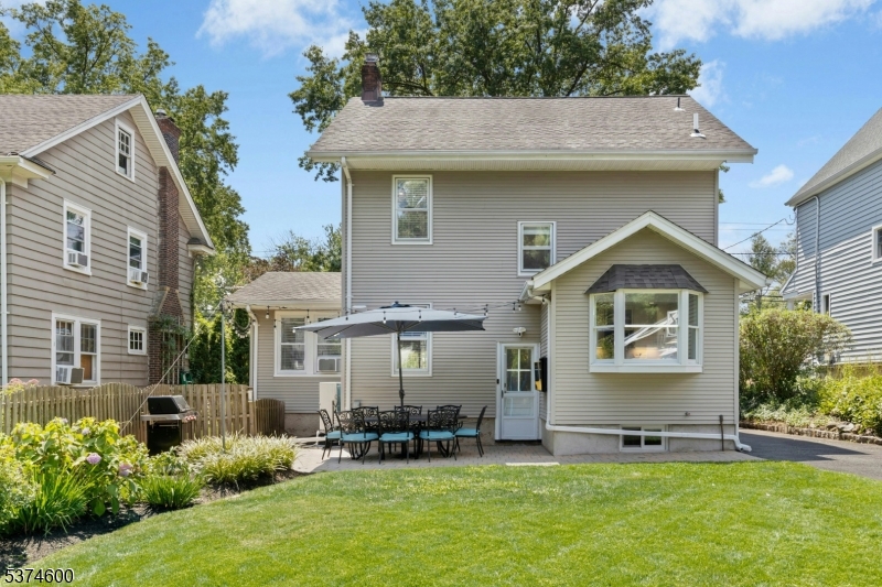 711 Westfield Ave