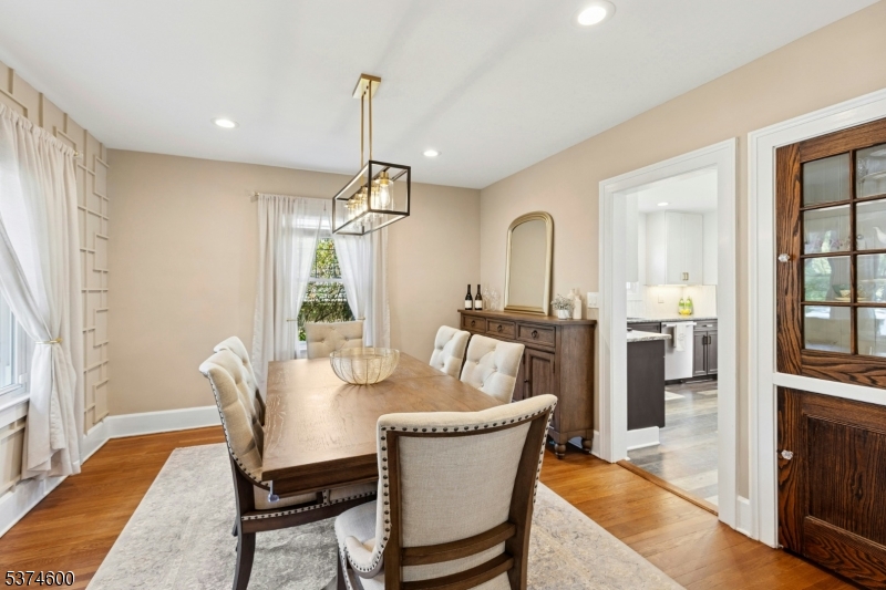 711 Westfield Ave