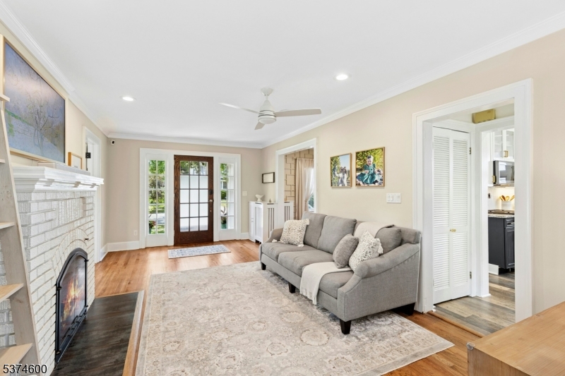 711 Westfield Ave