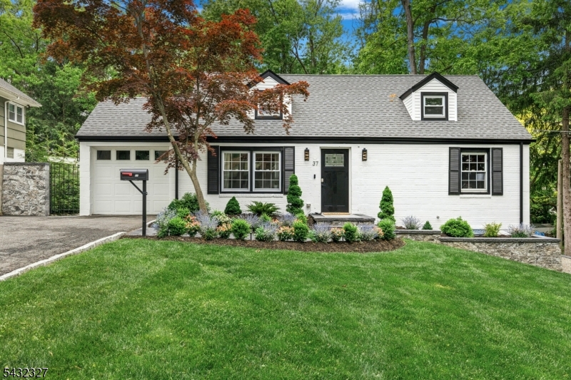 37 Seaman Rd