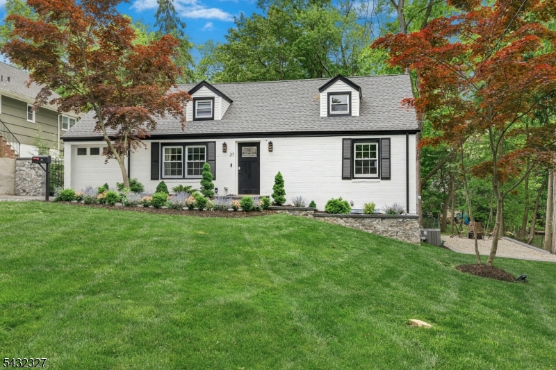 37 Seaman Rd