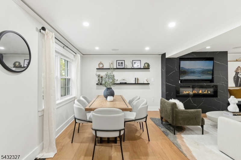 37 Seaman Rd