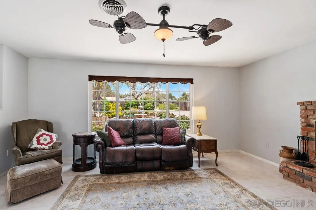 2229 San Diego Avenue