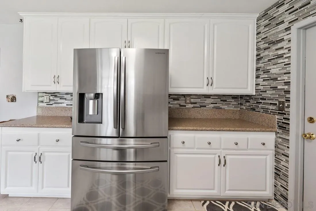 2229 San Diego Avenue