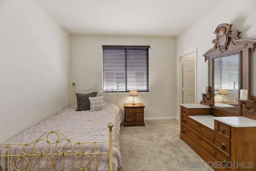 1251 Bellingham Drive