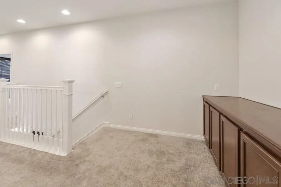 1251 Bellingham Drive