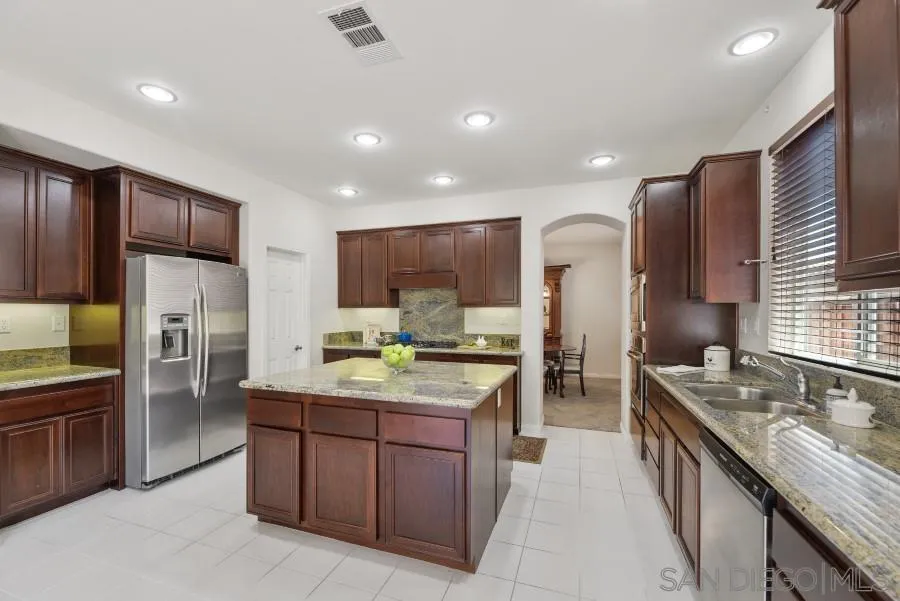1251 Bellingham Drive