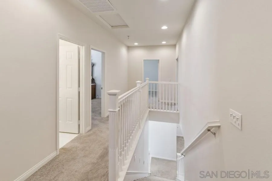 1251 Bellingham Drive