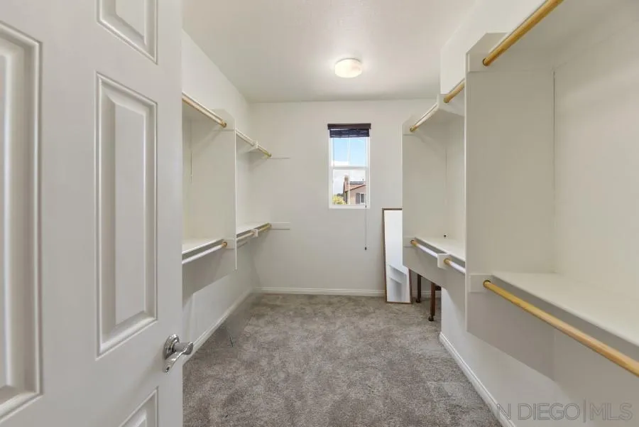 1251 Bellingham Drive