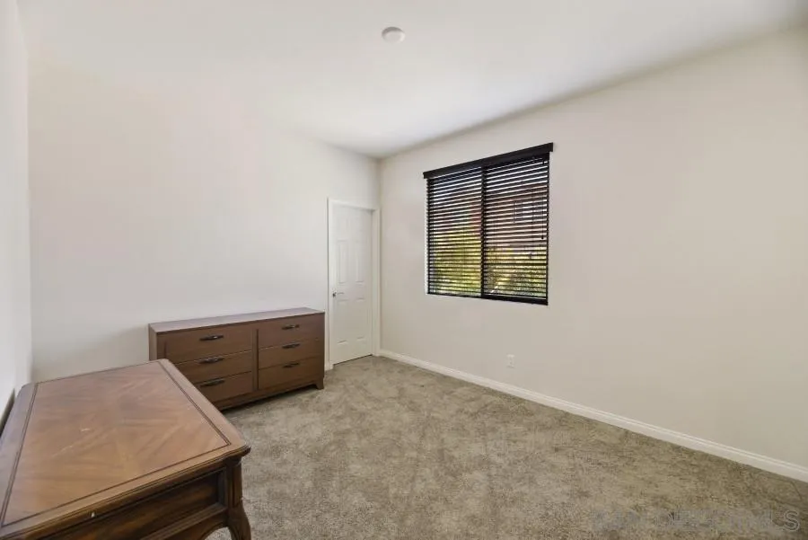 1251 Bellingham Drive