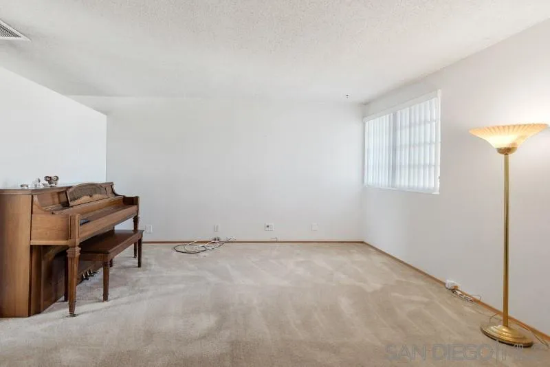 14328 Lolin Lane