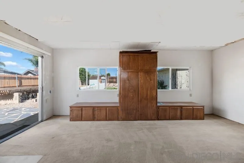 14328 Lolin Lane
