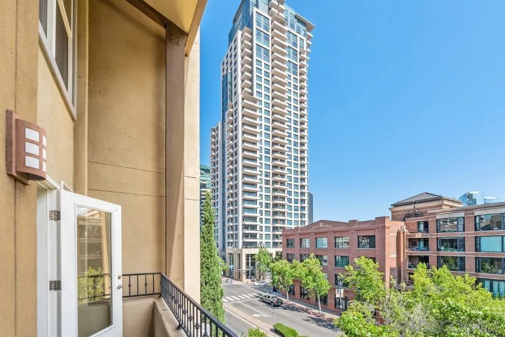 301 W G Street # 440