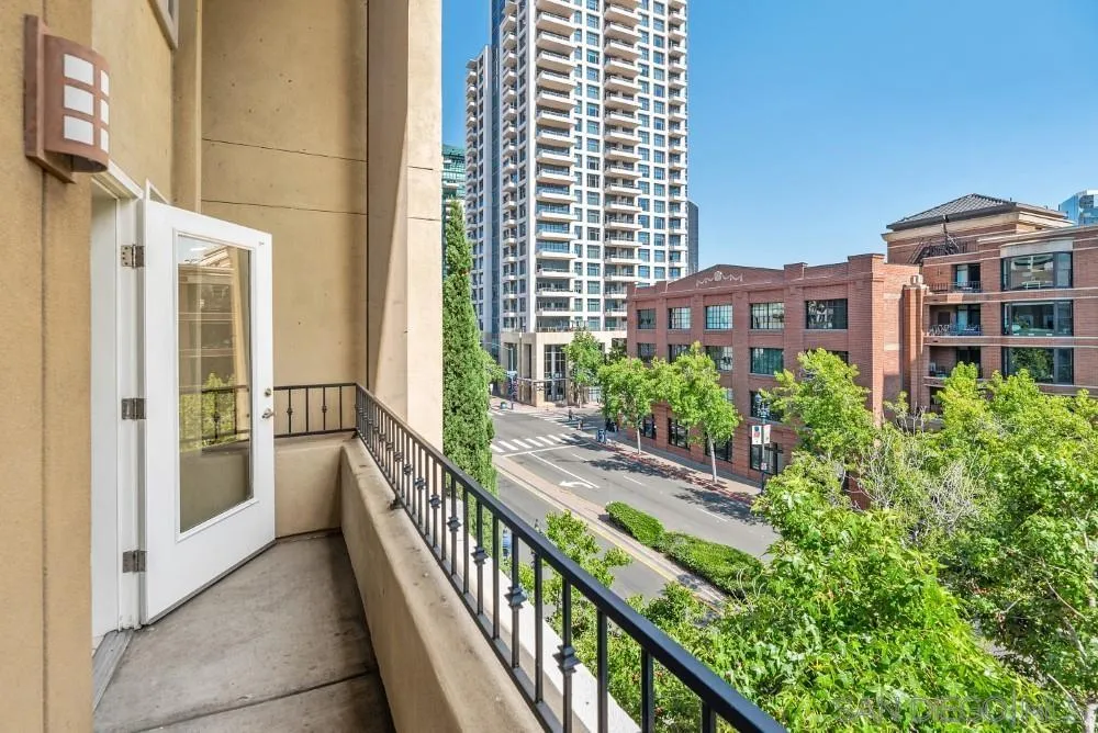 301 W G Street # 440