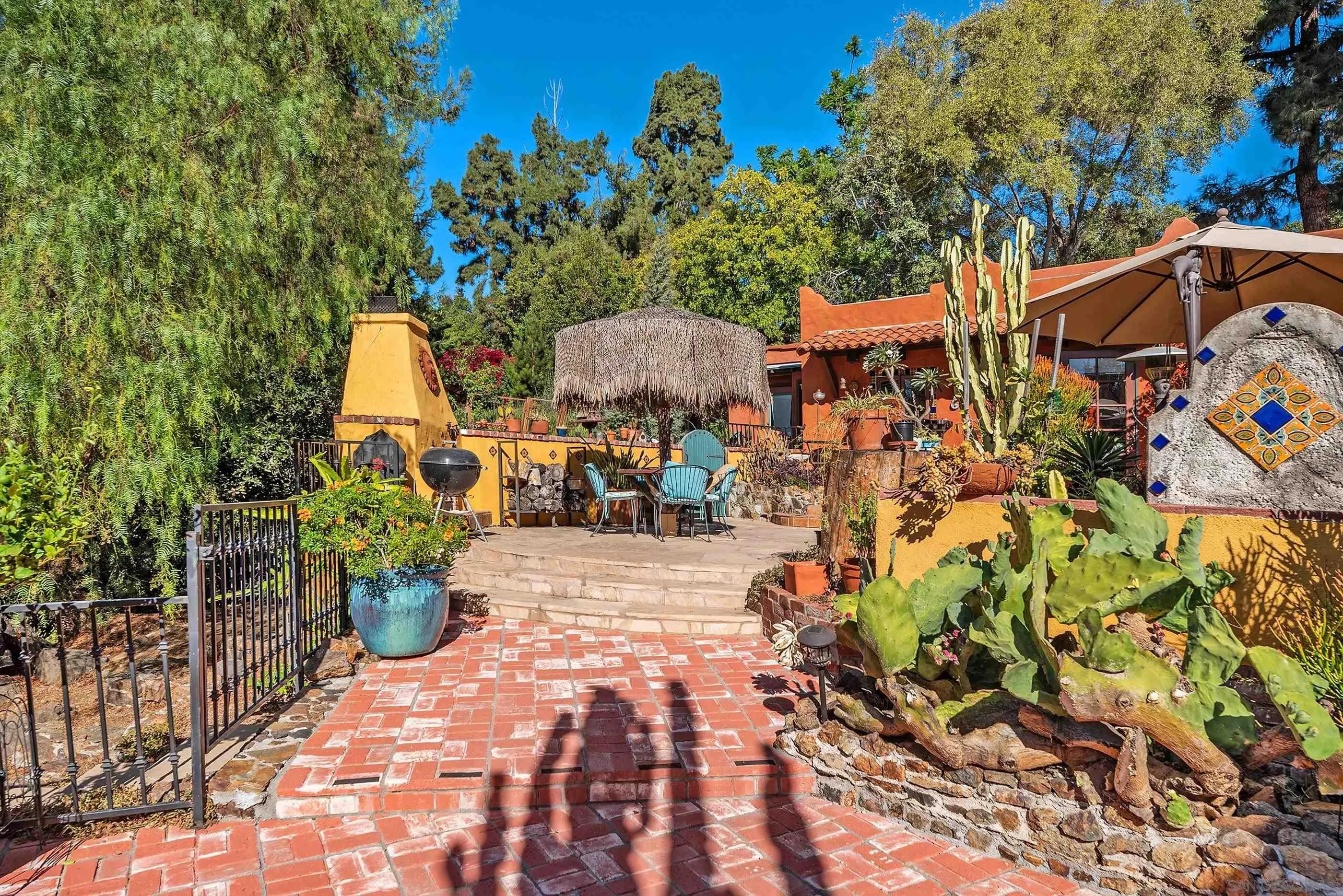 8873 Golf Drive
