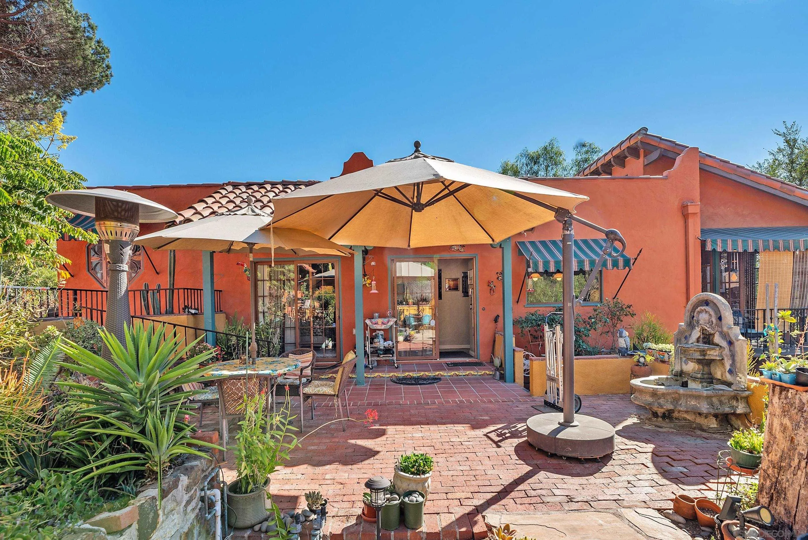8873 Golf Drive