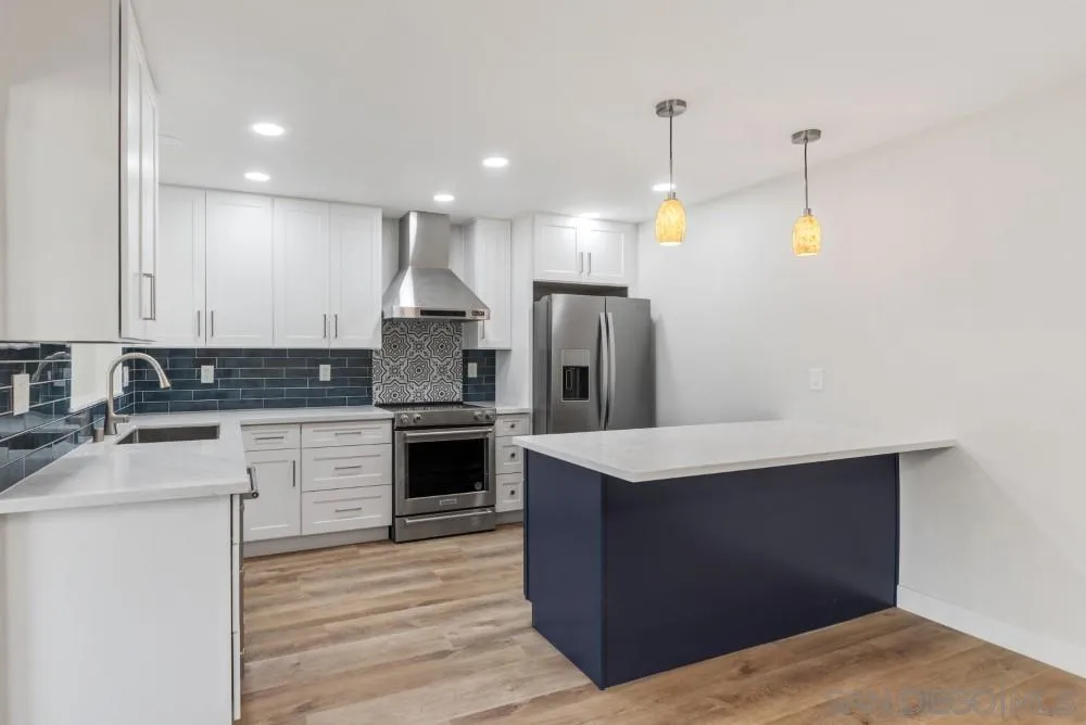 13765 Celestial Rd