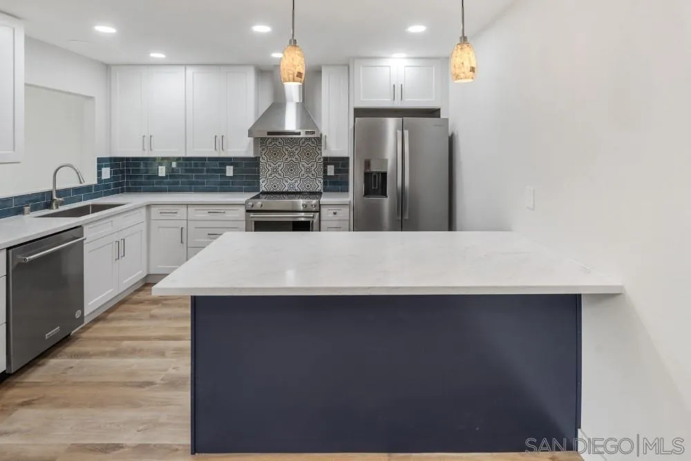 13765 Celestial Rd