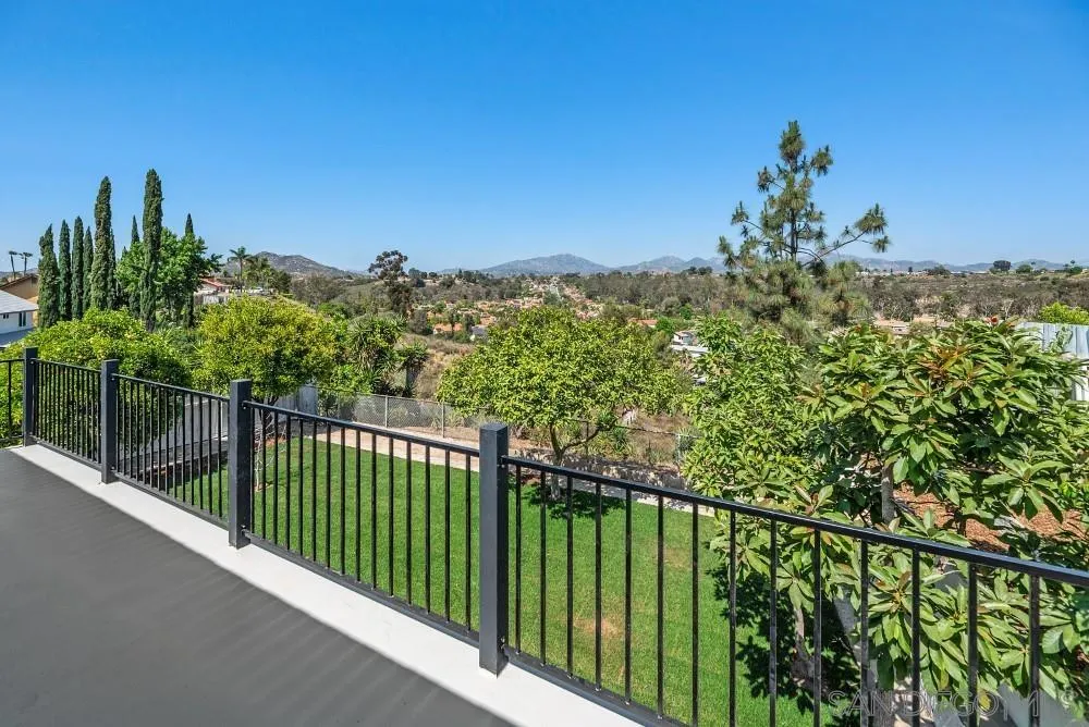 13765 Celestial Rd