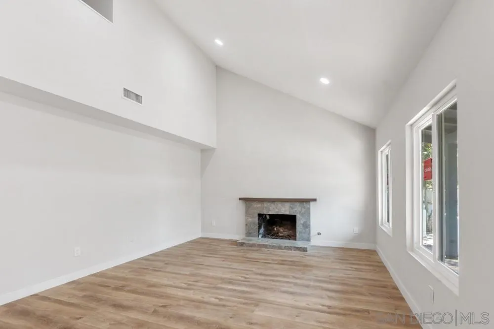 13765 Celestial Rd