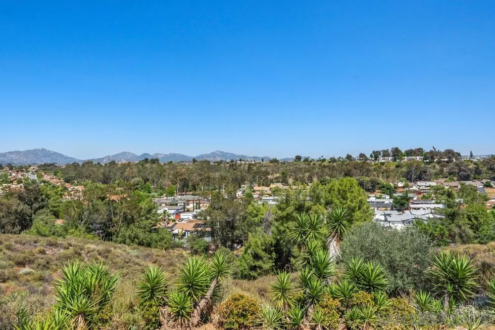 13765 Celestial Rd