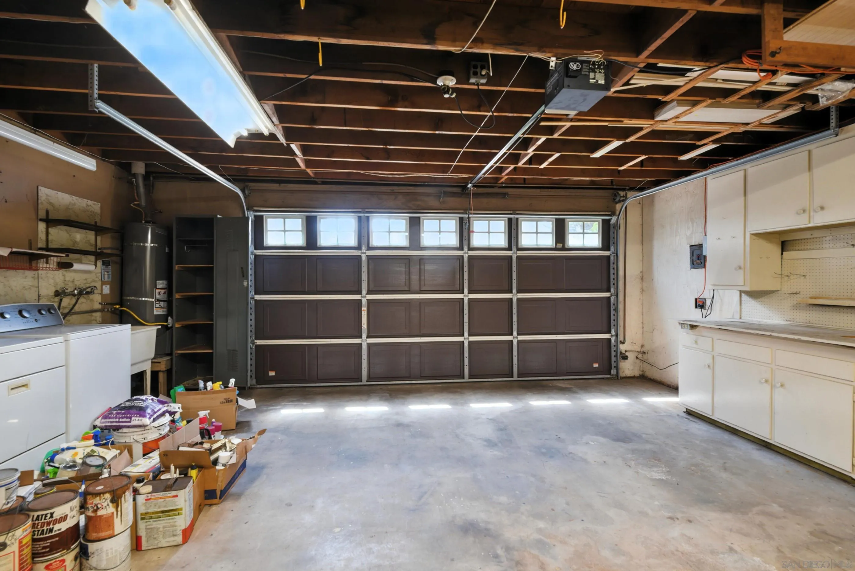 1231 Napa Ave