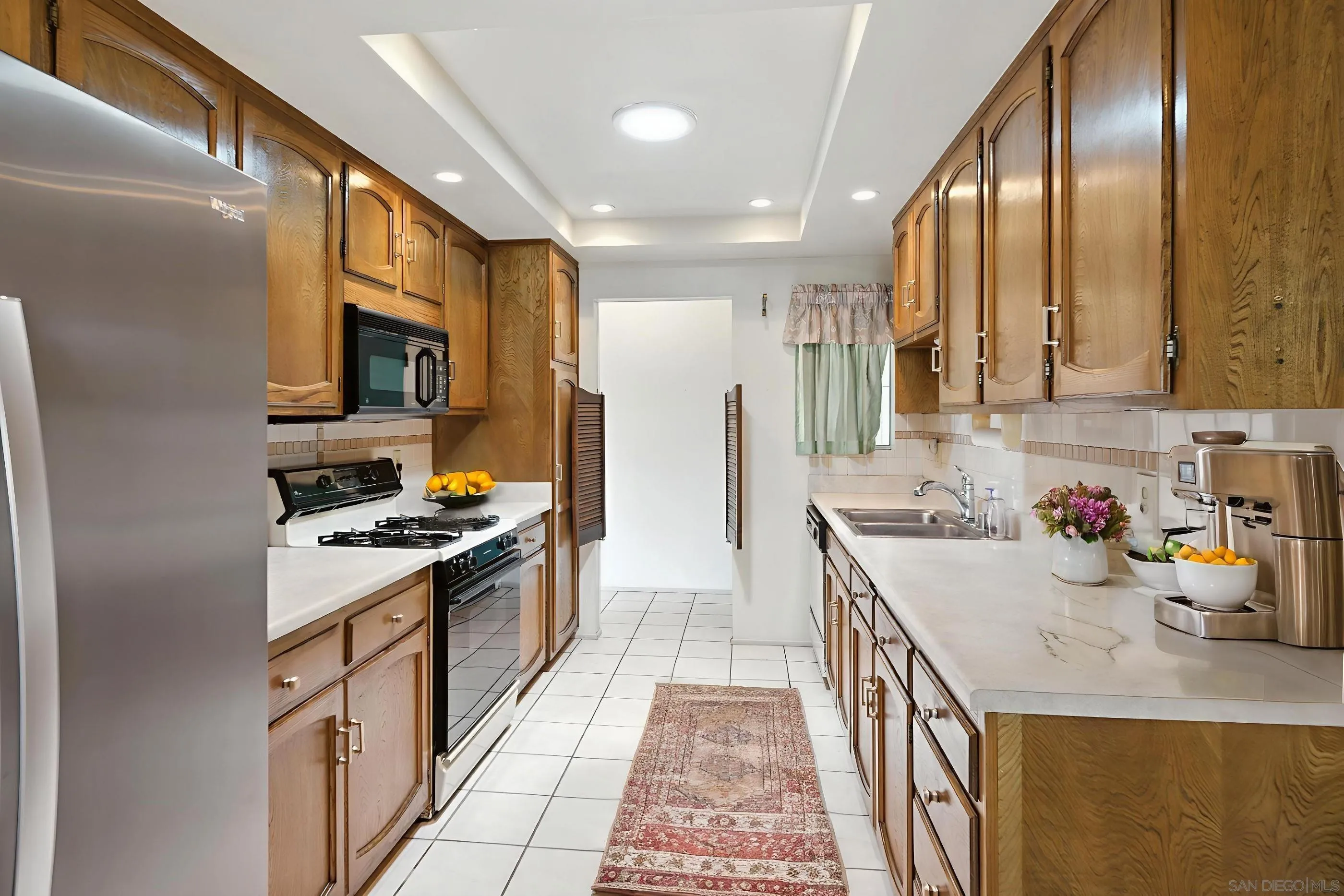 1231 Napa Ave