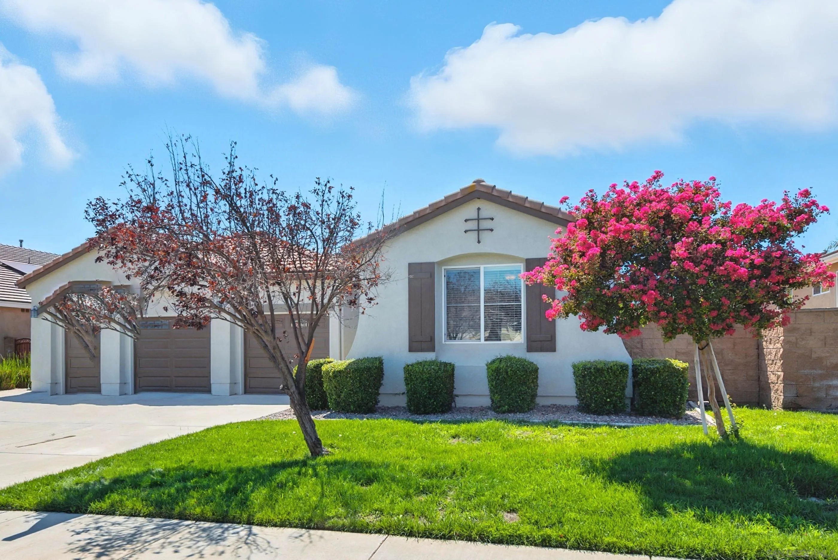 27481 Freedom Ln