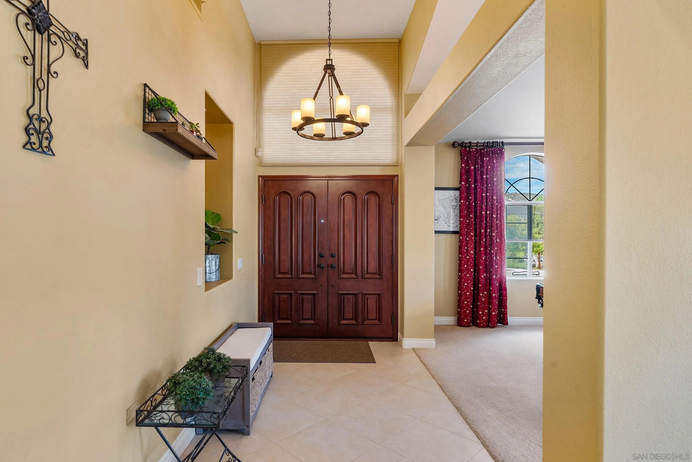 470 Chestnut Roan Dr, Alpine