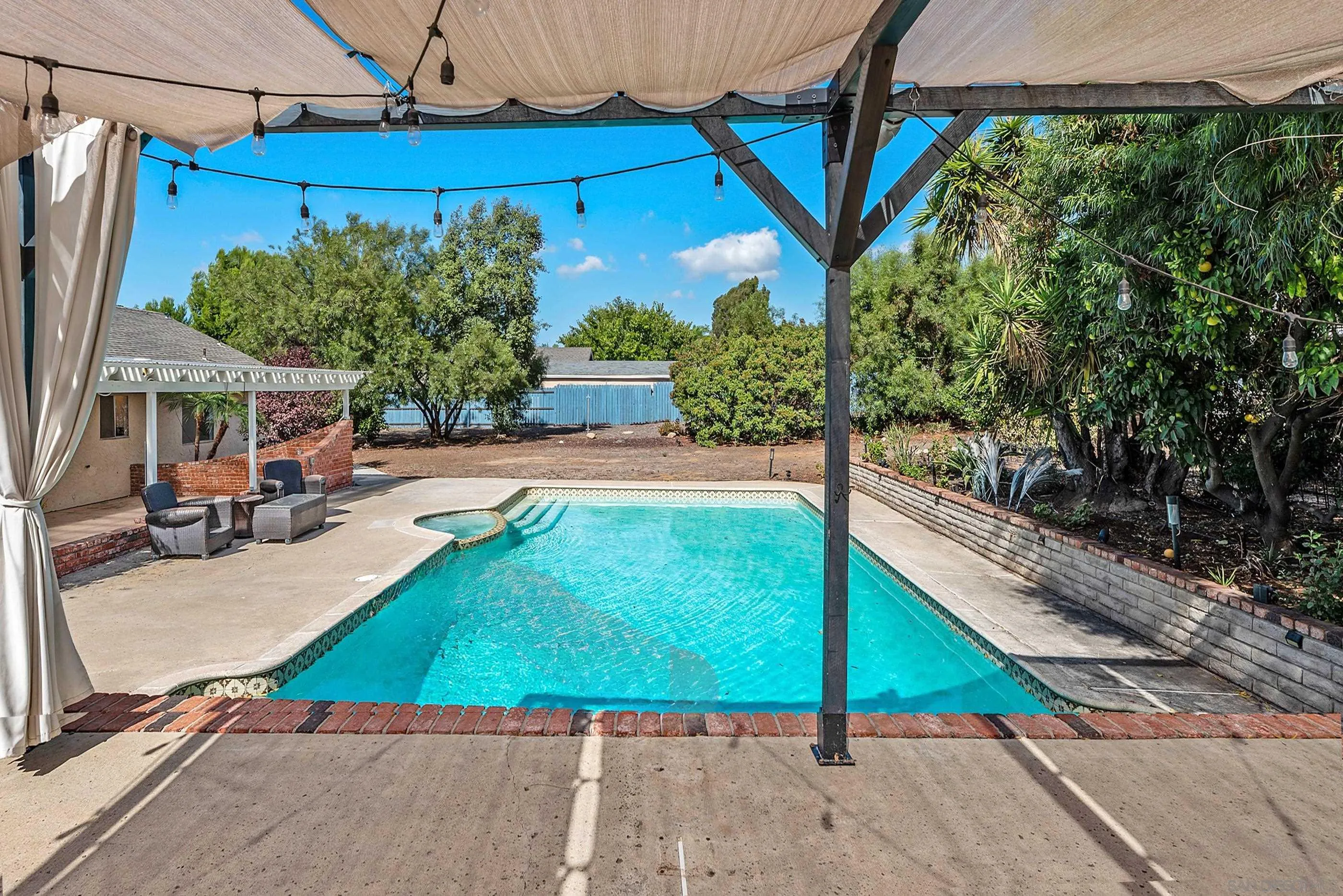 1803 Hillsdale Ln, El Cajon