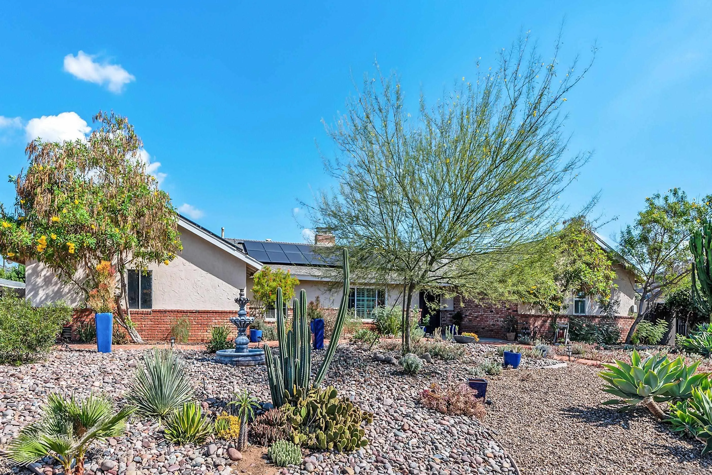 1803 Hillsdale Ln, El Cajon